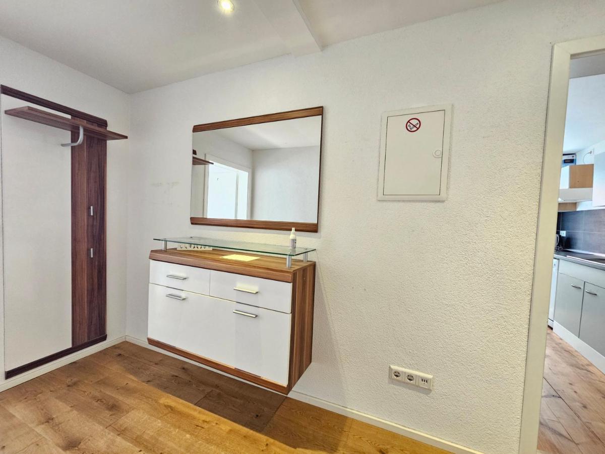 Homestay Wohnreich Mitte -2a- 3er Wg